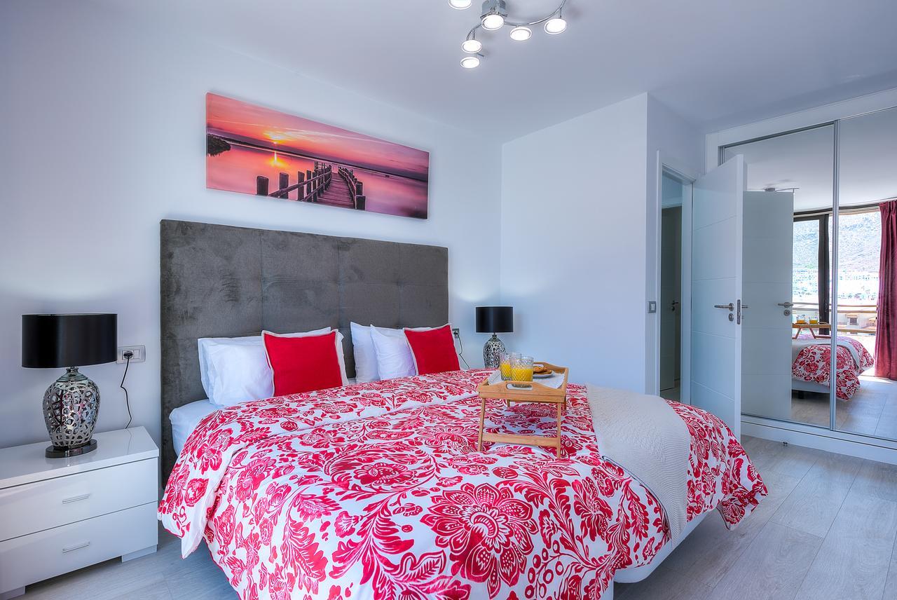 Modern Apartment Los Cristianos Center Eksteriør bilde